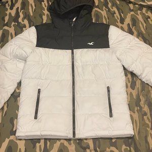 Hollister puffer jacket